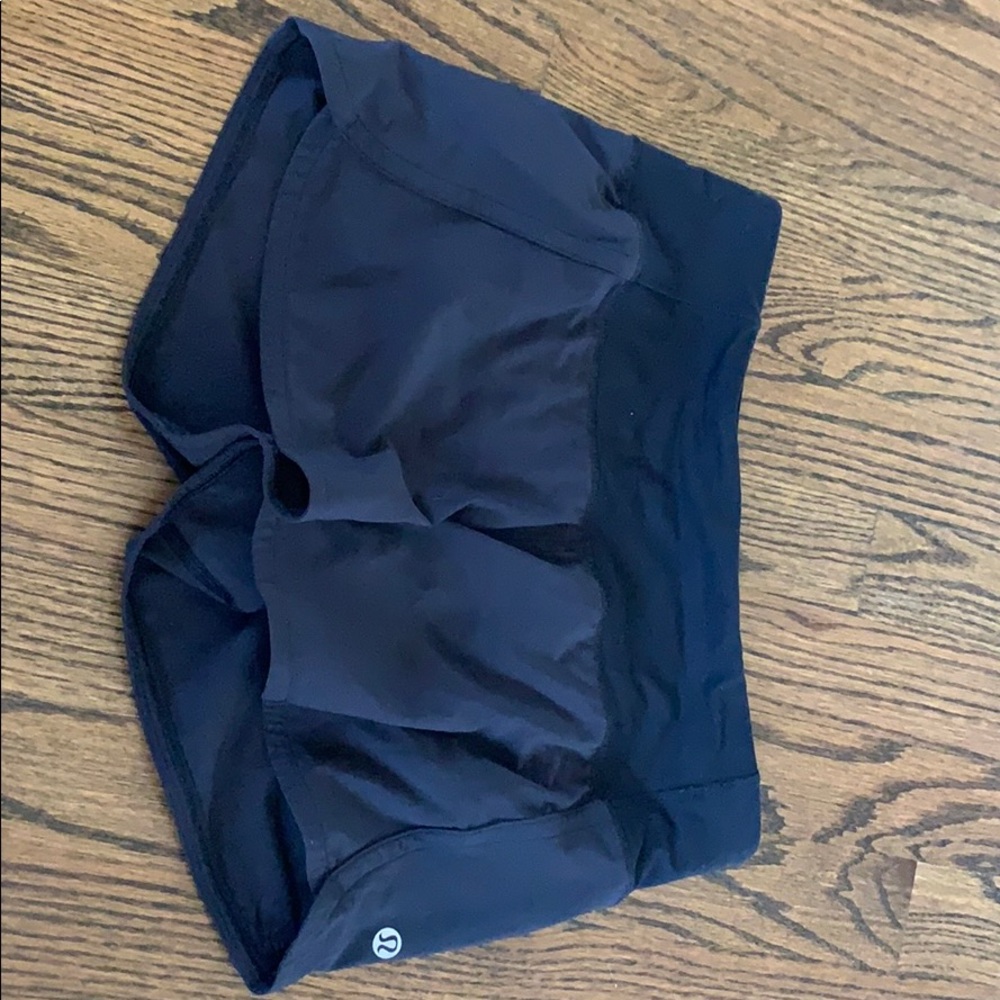 LULULEMON!! Black shorts 4 inch! GREAT CONDITION!